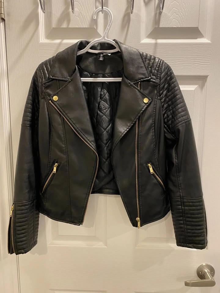 H&M Black Faux Leather Jacket with Gold Accents - photo 2
