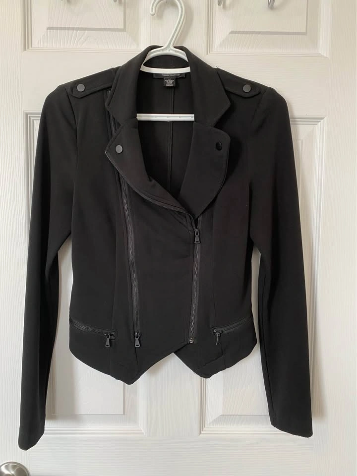 Revamped Moto-Style Blazer Jacket – Size S - photo 2