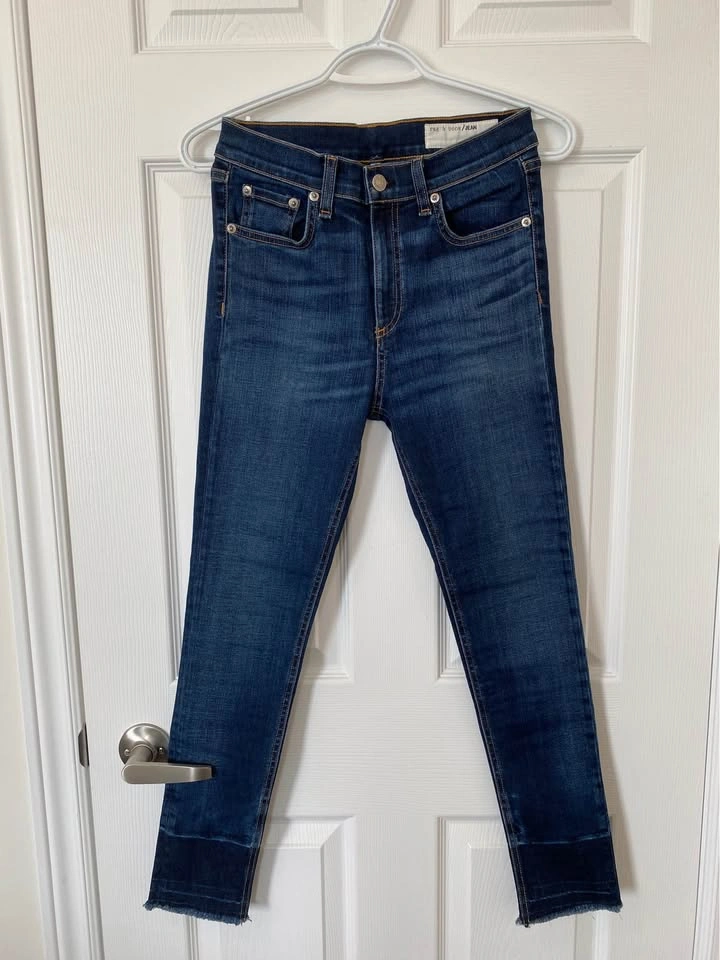 Rag & Bone High-Rise Capri Jeans – Size 27 - photo 2