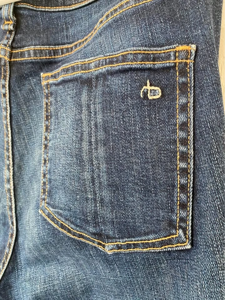 Rag & Bone High-Rise Capri Jeans – Size 27 - photo 4
