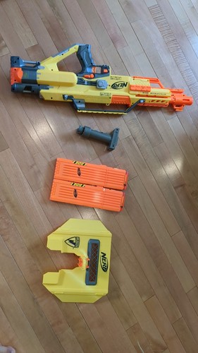 NERF N-Strike Stampede - With Shield, Stand, And 2 Mags