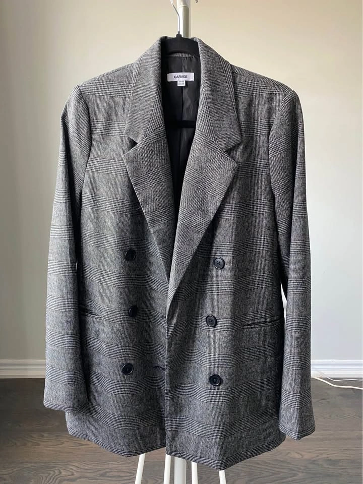 Garage black/white plaid blazer – Size XS (Fit S to M) - photo 2