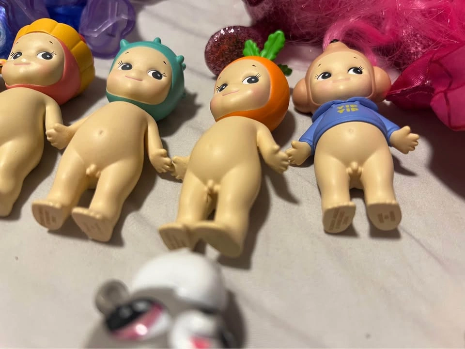 SONNY ANGELS, MLP, LPS, SHOPKINS - assorted trinkets! - photo 5