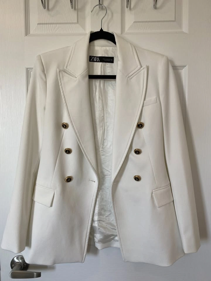 Zara Elegant White Blazer & Trousers Pants Set – Gold Buttons - photo 4