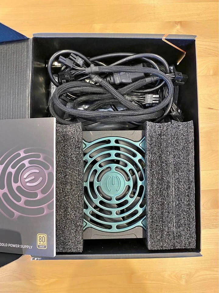 EVGA 650 G5 650W Power Supply – 80 Plus Gold - photo 2