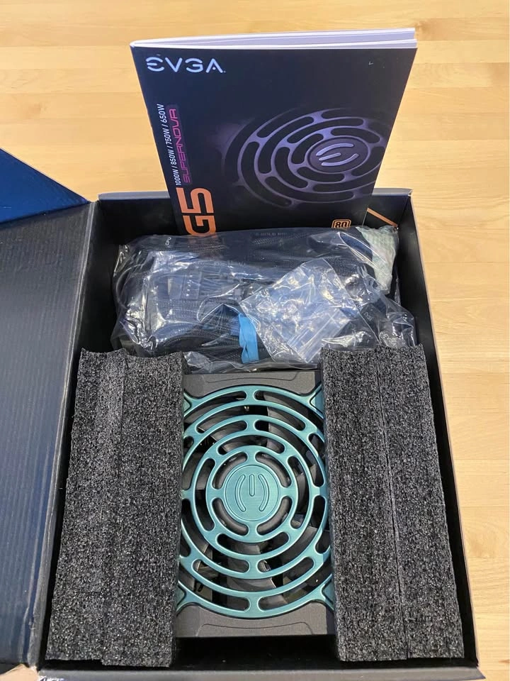 EVGA 650 G5 650W Power Supply – 80 Plus Gold - photo 4