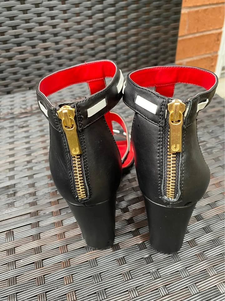 Charles Jourdan Black and Red Strappy Heels - photo 3