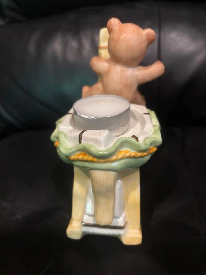 Mikasa Holiday Magic Porcelain Teddy Bear Tea Light Holder - photo 5