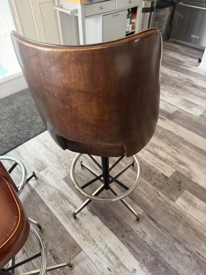 Set of 4 Vintage Brown Swivel Bar Stools - photo 3