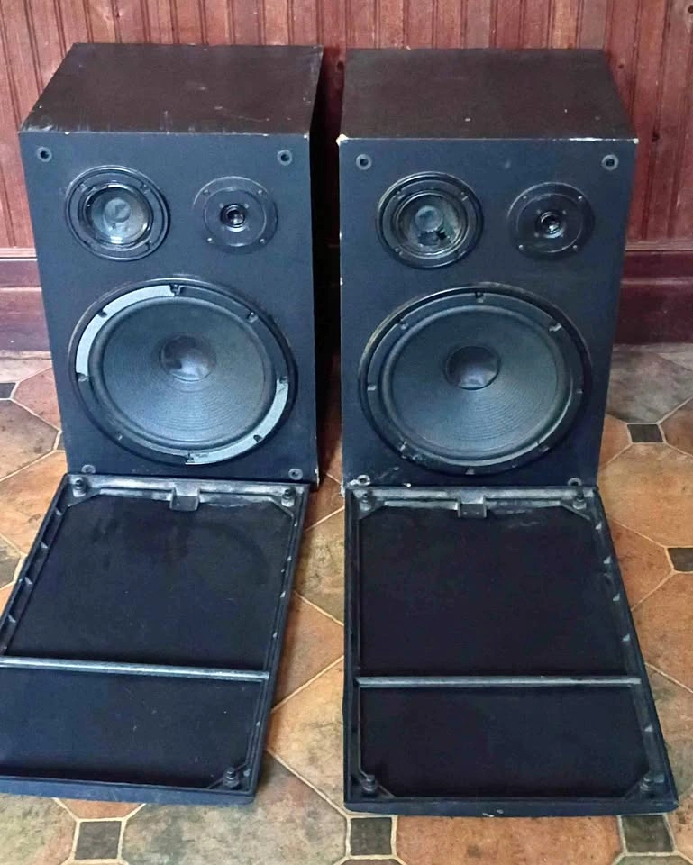 Yamaha Speakers Vintage Pair Wood 90s As Is