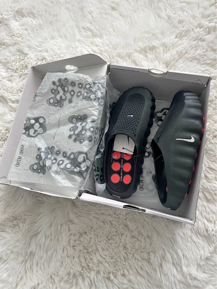 Nike Mind 001 Slides