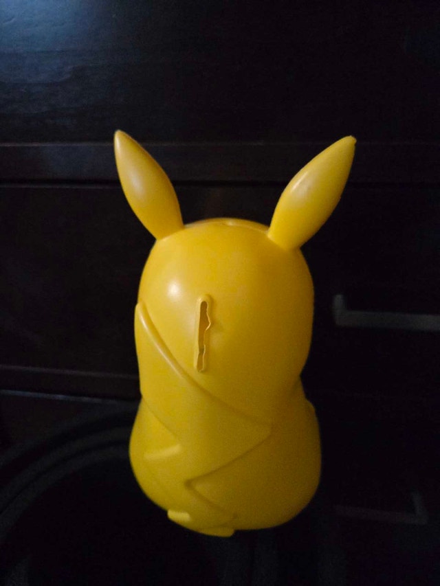 Pokemon Pikachu Piggy Bank - photo 2