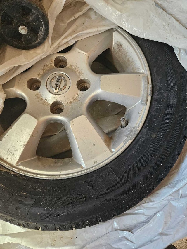 Nissan 15-inch Aluminum Rims 4x114.3 - photo 5