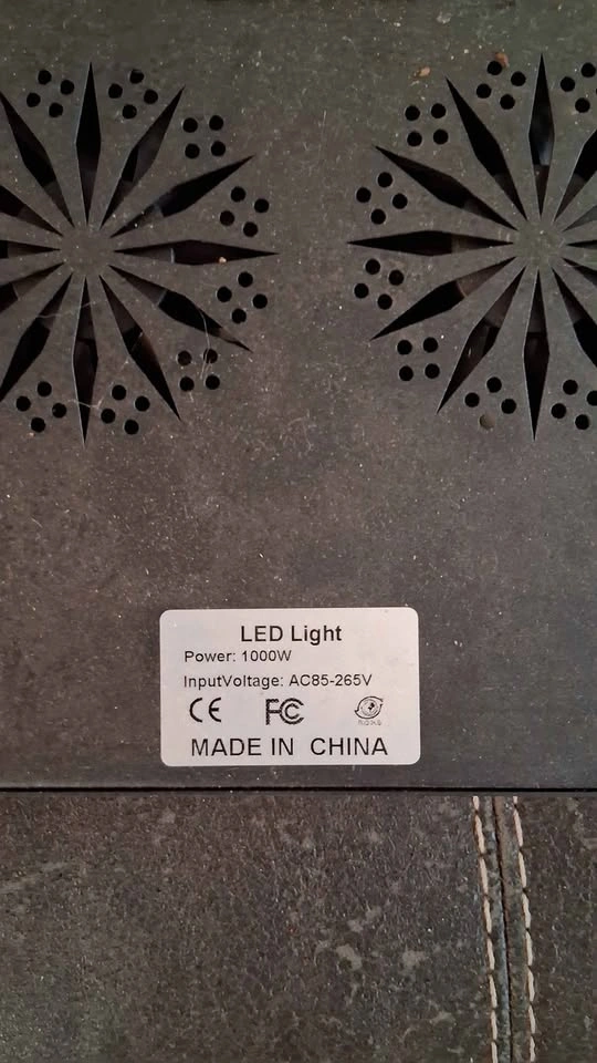 LED Grow Light Starter Kit - photo 3