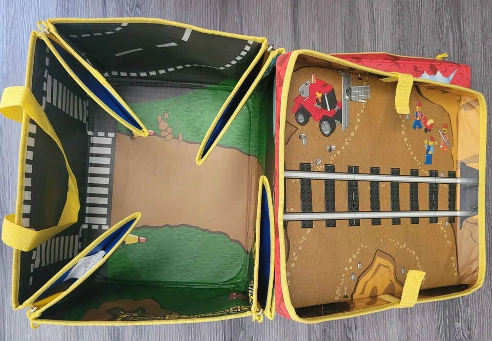 Lego storage bins / play mats ×2 - photo 3