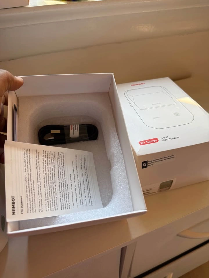 NIIMBOT B1 Bluetooth Label Maker Machine – Green | LIKE NEW - photo 5