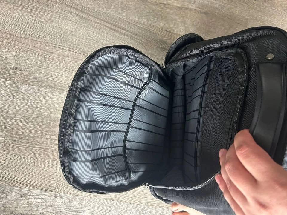 Kenneth Cole Reaction EZ-Scan 17” Laptop Travel Backpack - photo 3
