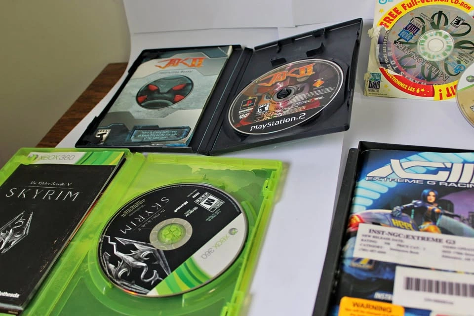 Mixed Video Game Lot – GameCube, PS2, Xbox 360 & PC Games