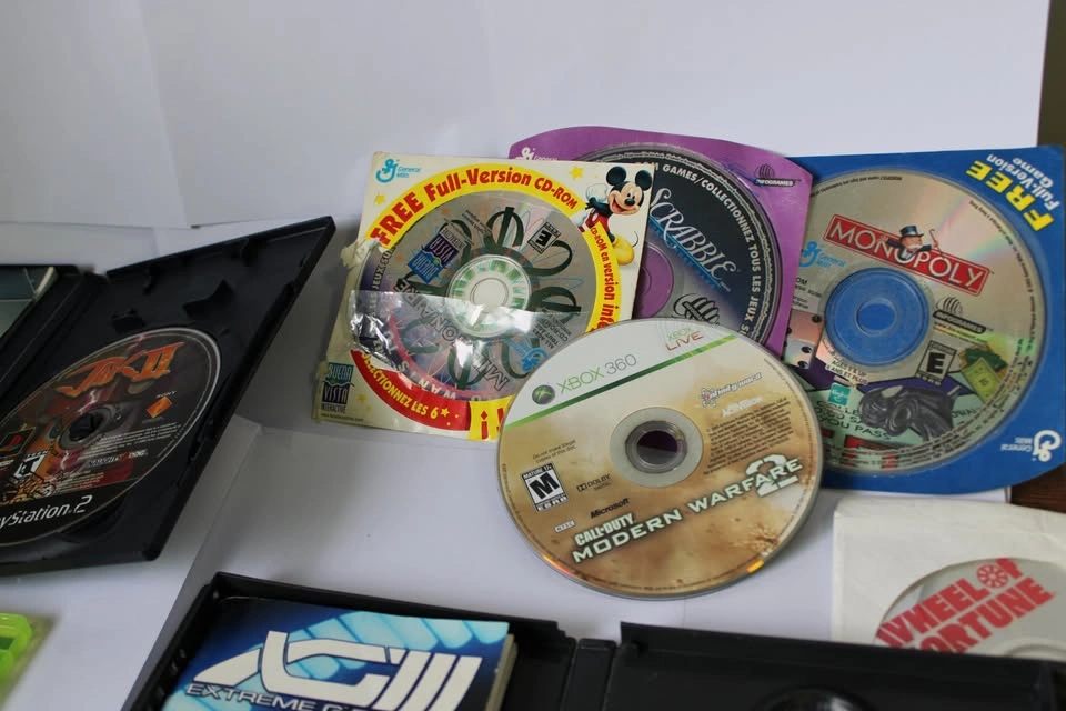Mixed Video Game Lot – GameCube, PS2, Xbox 360 & PC Games - photo 4