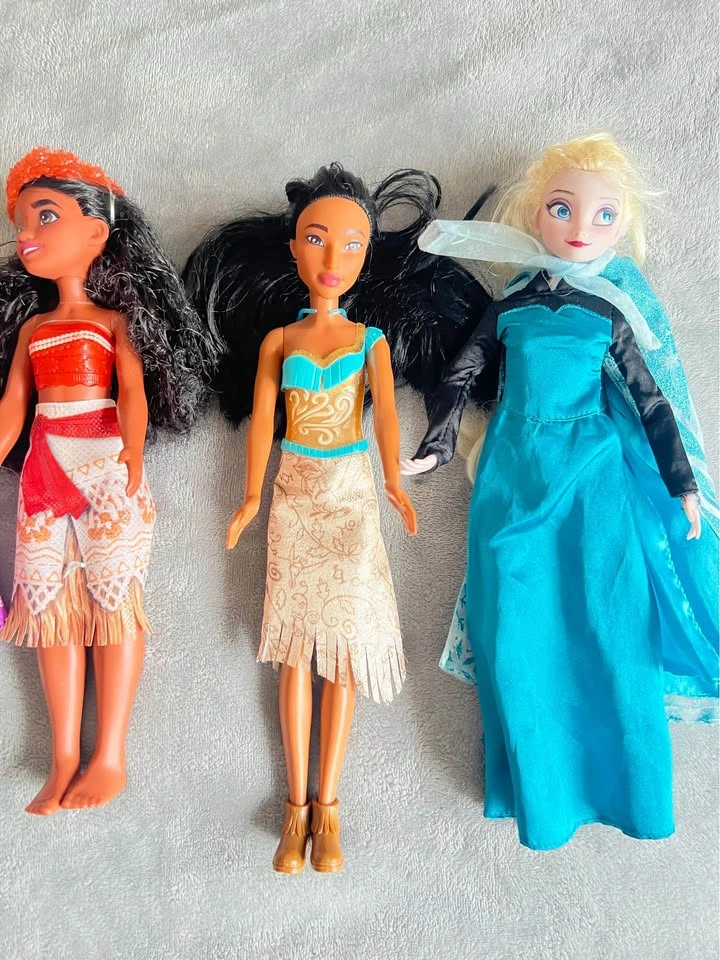 Disney Princess Dolls - photo 3