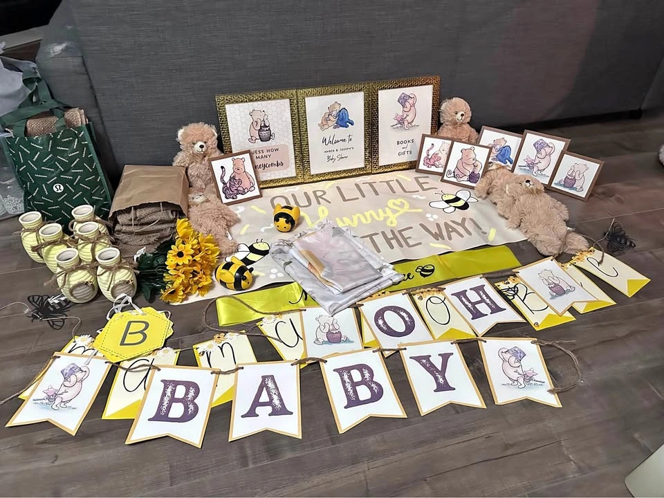 Winnie the Pooh - Baby Shower Decor
