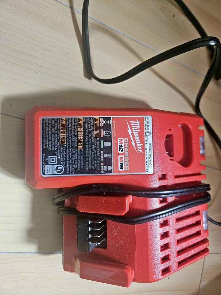 Milwaukee M18-M12 dual charger!