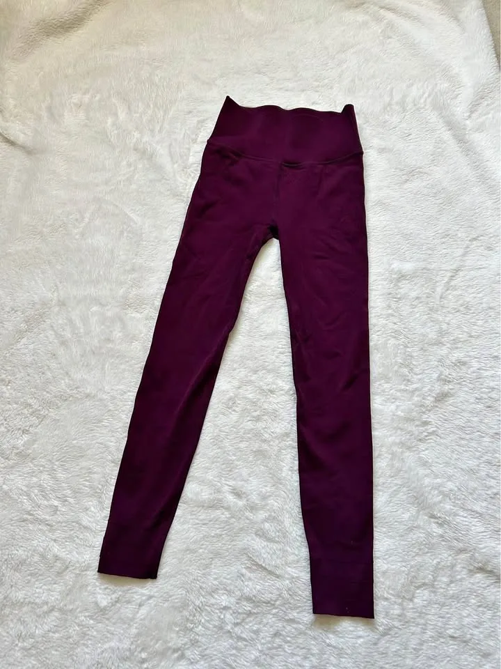 Fabletics sculptknit plum leggings medium thumbnail