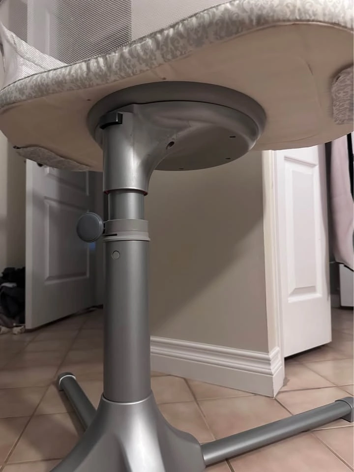Halo Swivel Bassinet - photo 4