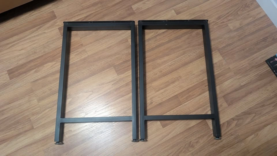 28 inch metal table legs (legs only) - photo 2