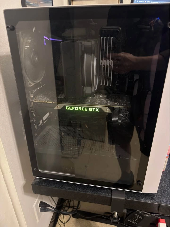 Gaming computer CASE ONLY ATX Mid Tower white glass - photo 2