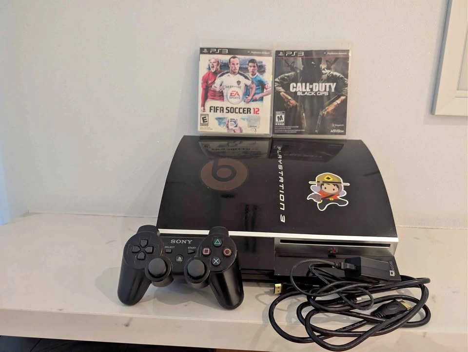 Sony PlayStation 3 (PS3) Fat 80GB Console Bundle