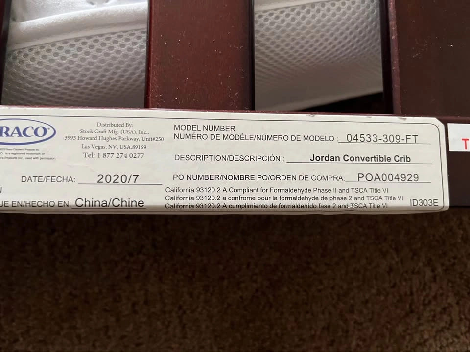 Graco Convertible Jordan Crib, mattress and bedding - photo 3