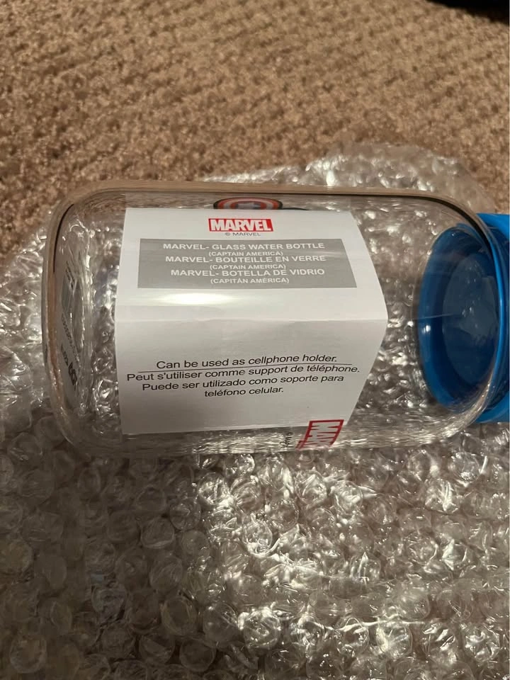 Captain America glass water bottle - photo 2
