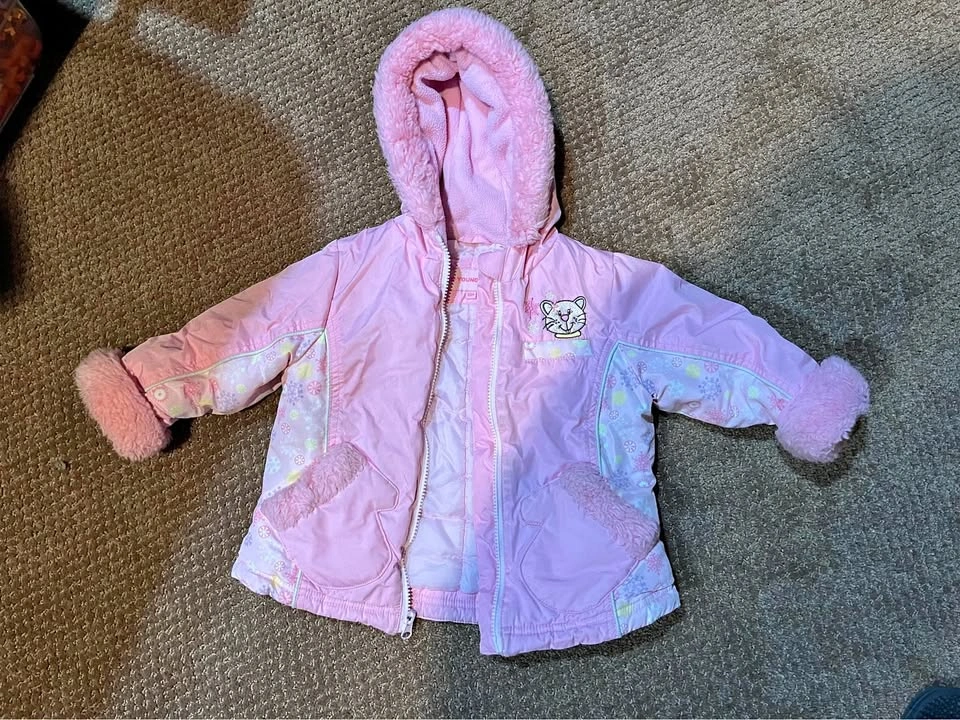 Girls 2-piece Snowsuit - size 18 months