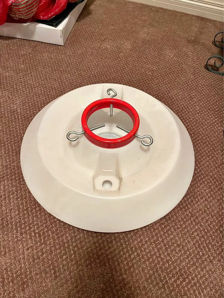 Christmas tree stand