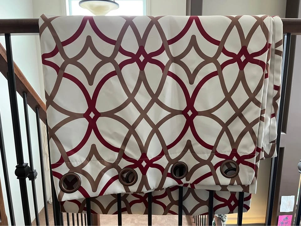 Room darkening curtains - photo 2