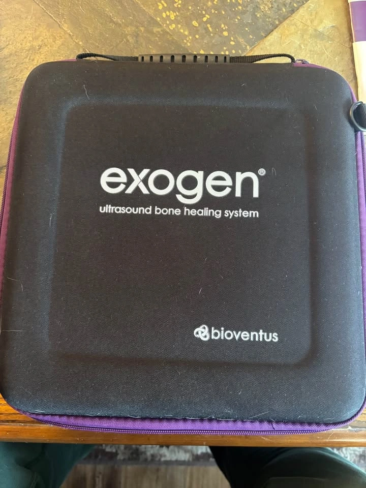 Exogen Ultrasound Bone Healing Device - photo 5