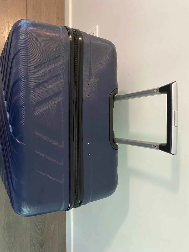 Traveling Luggage - photo 5