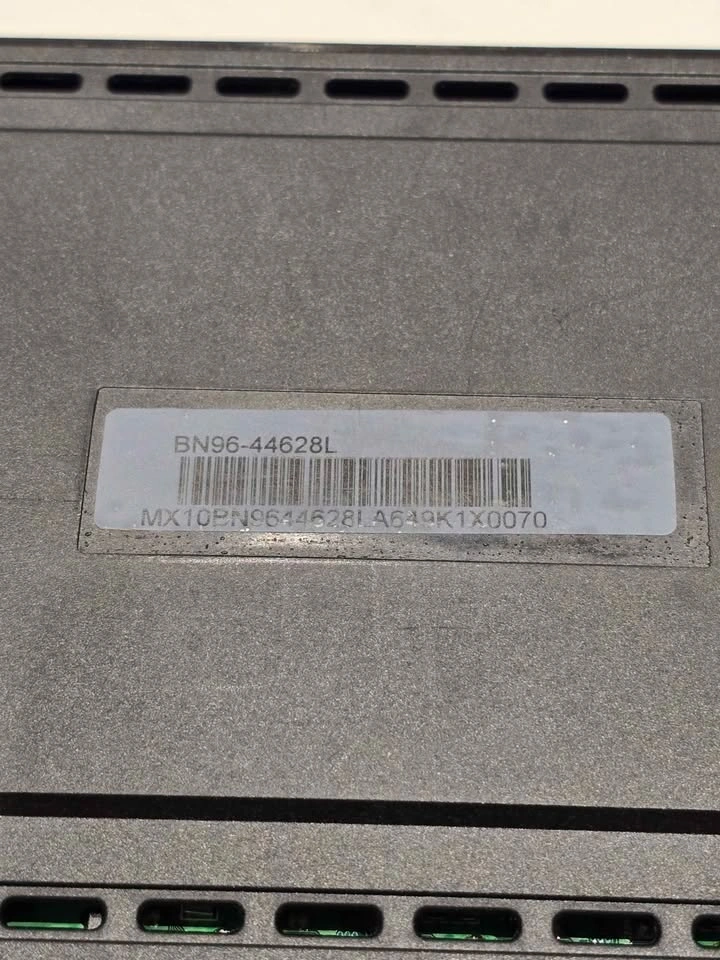 Samsung One Connect Box - photo 5