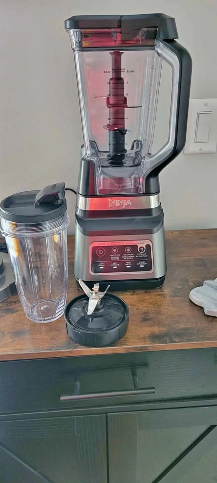 Ninja Professional Blender with Auto-iQ