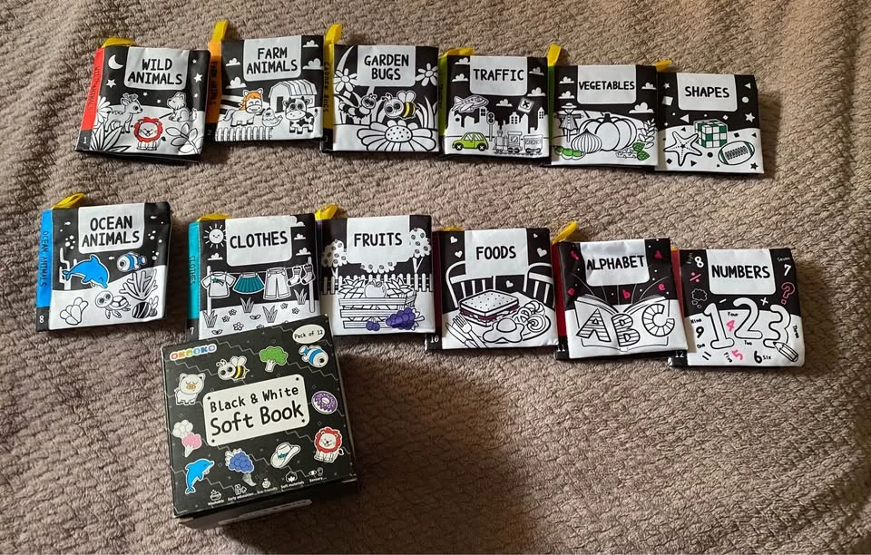 OKOOKO Black & White Soft Baby Book 12-Pack - photo 2