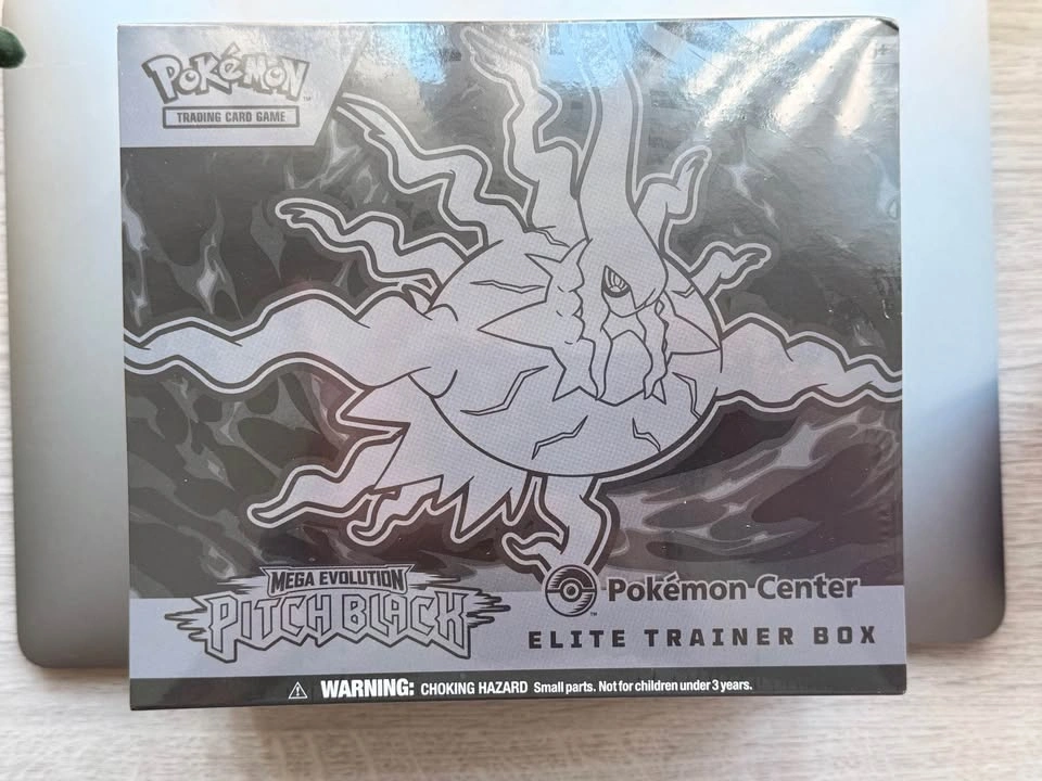 Pitch Black ETB (PC Exclusive) - Case Included - photo 2