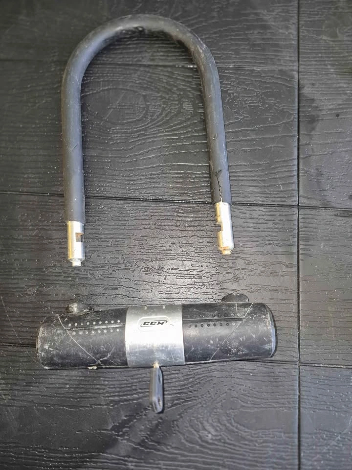 CCM U-Lock - photo 2