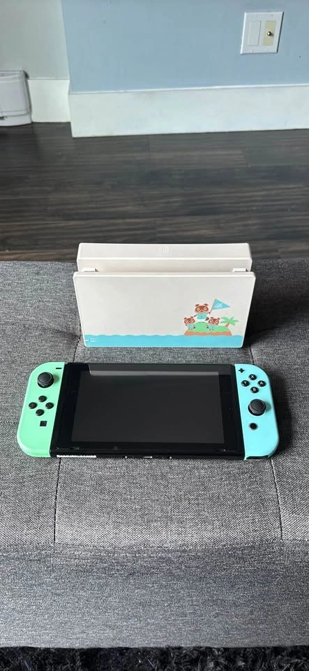 Nintendo Switch Animal Crossing Edition - photo 2