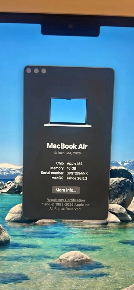 MacBook Air 13-inch, M4, 2025