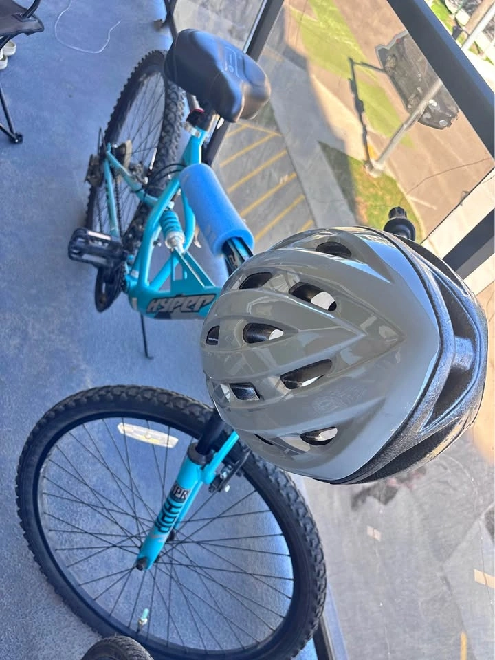 Hyper Swift Mountain Bike