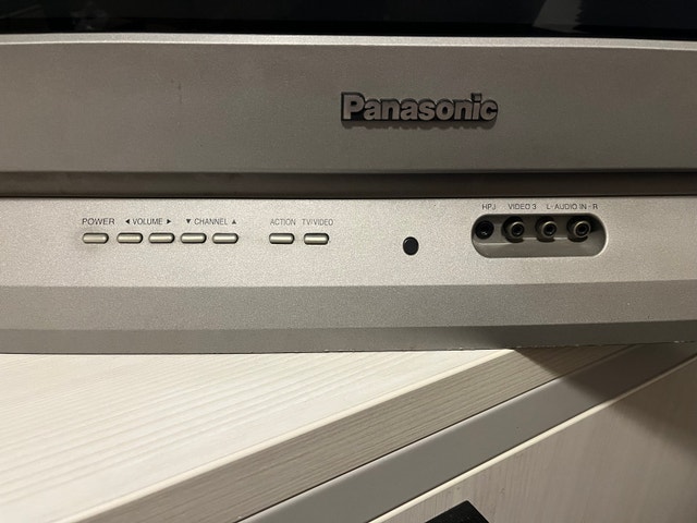 Panasonic CT-27E13G (27” CRT TV) - photo 5