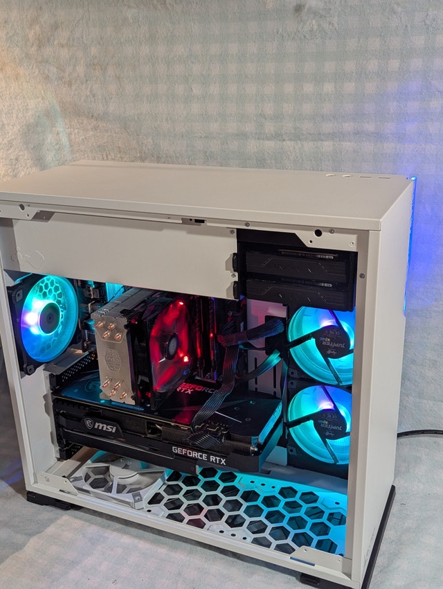 Midrange Gaming PC (Ryzen 5 5600X, RTX 3080, 32GB RAM)