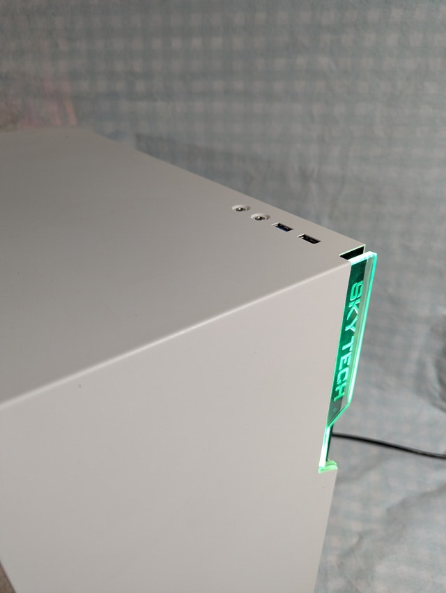 Midrange Gaming PC (Ryzen 5 5600X, RTX 3080, 32GB RAM) - photo 3