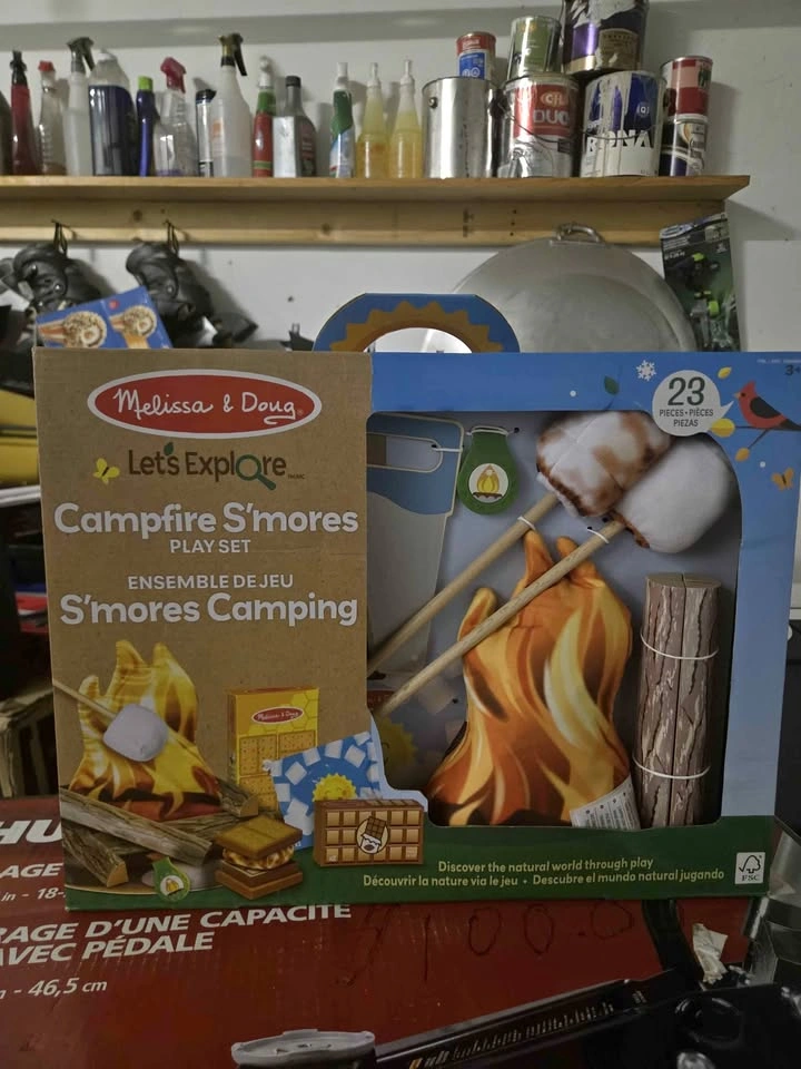 Smores Campfire Play Set Melissa & Doug
